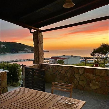 Casetta Direttamente Sul Mare Peschici Bagian luar foto